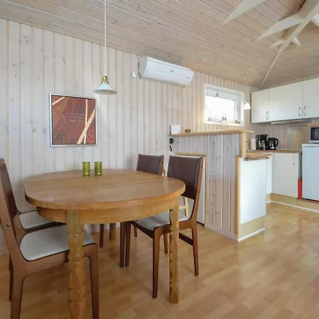 Three-bedroom Holiday In Dom wakacyjny Vinderup